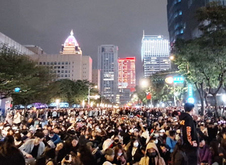 カウントダウン